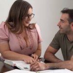 Profesorica puši kurac sinu dekana